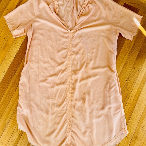 The Odells Perla Mini Dress and Pink Tunic Dress. - Picture 5 of 8